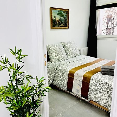 Dream Dwell Paris-Two Bedrooms Apart Near Gare Du Nord Bagian luar foto