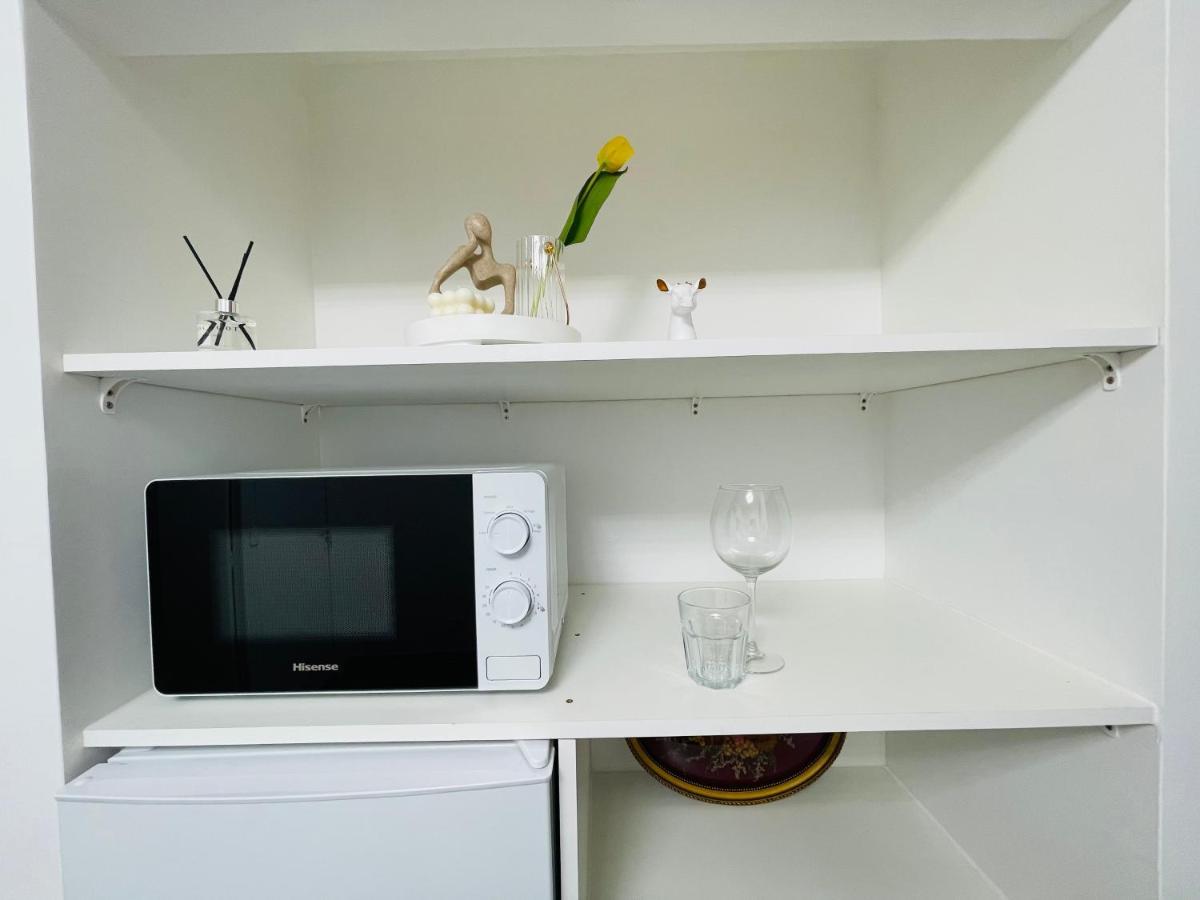 Dream Dwell Paris-Two Bedrooms Apart Near Gare Du Nord Bagian luar foto